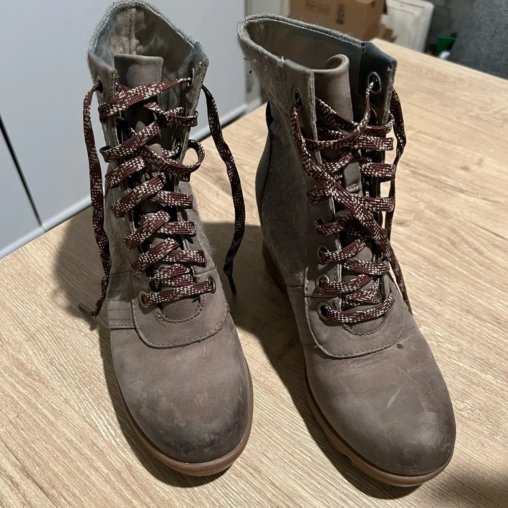 Sorel Lexie Wedge Boot - Picture 2 of 7